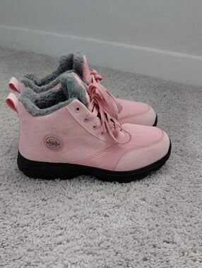 Outdoors Pink Faux-Fur Ankle Boots